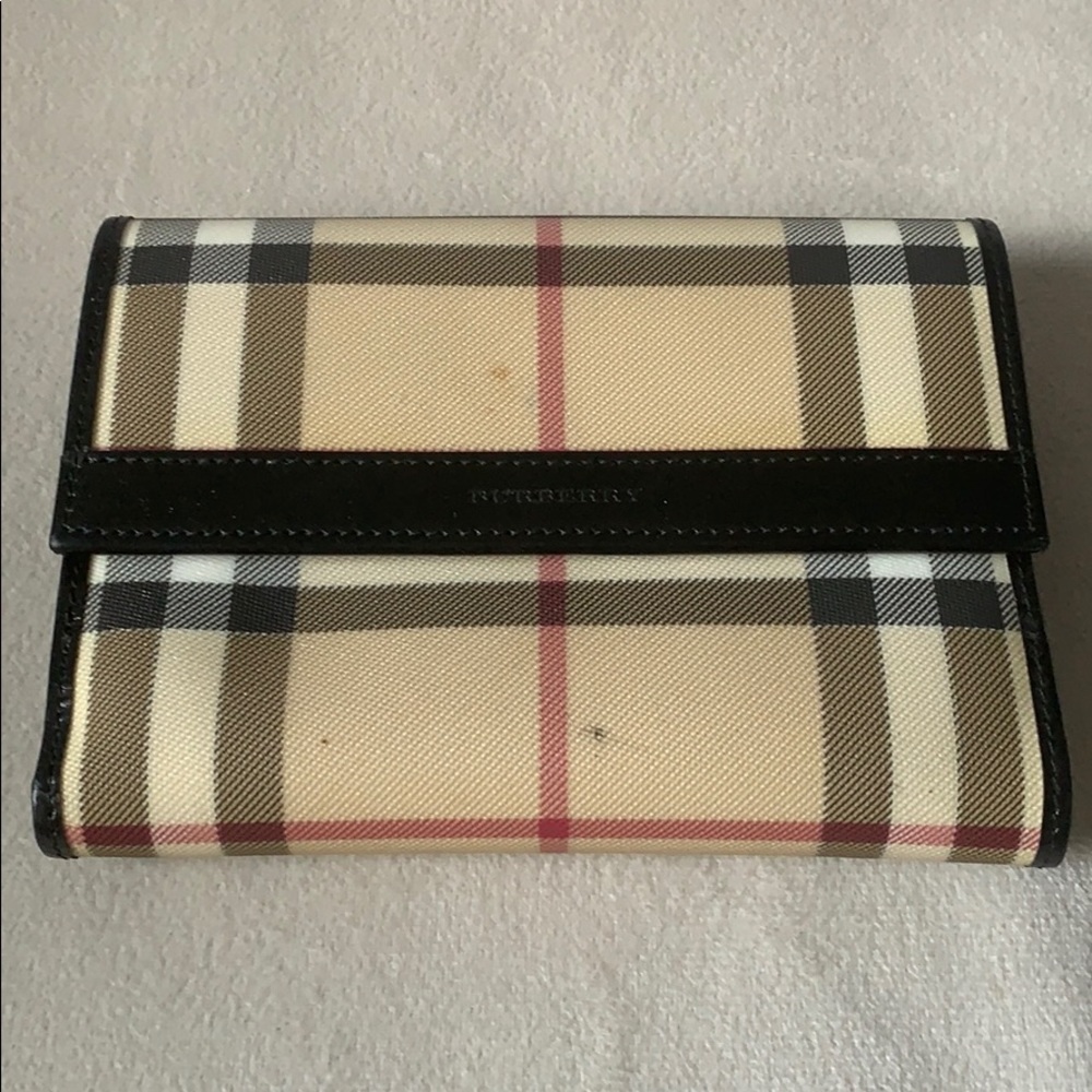Burberry wallet